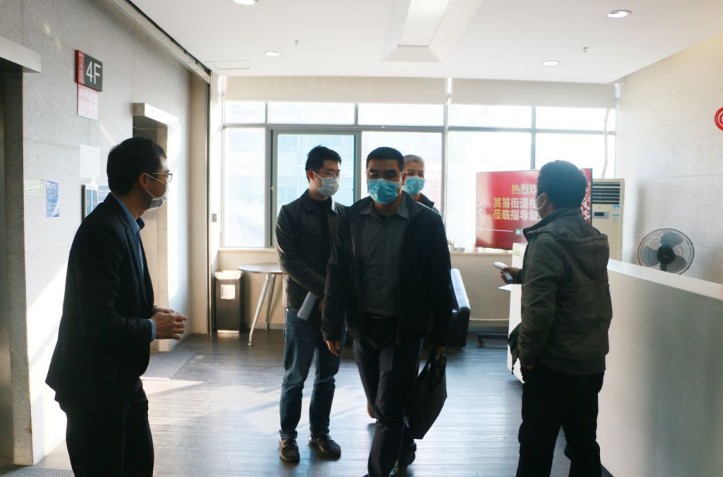 万众一心，，，，，携手抗疫 | 筼筜街道主任苏克一行莅临恒峰g22指导复工情形